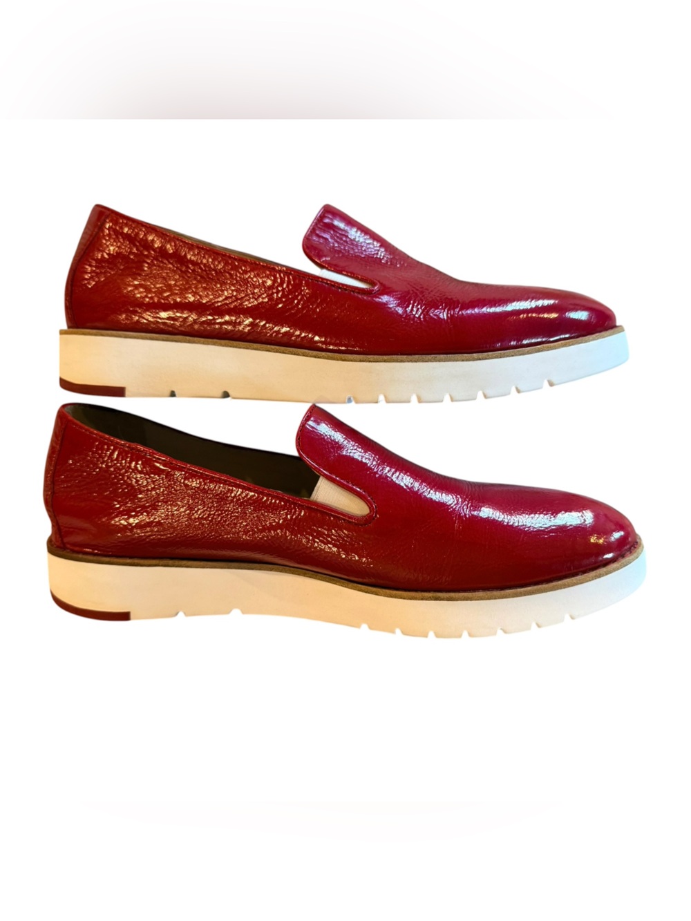 Johnston & Murphy Red Shoes Patent Leather Crinkle Slip-On Flats Loafers Size 9